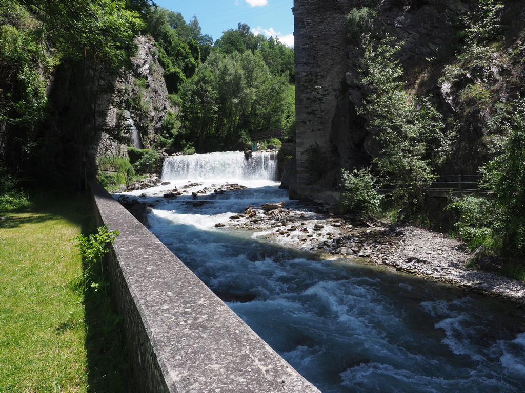 9.101 Geschina – image