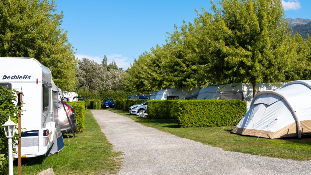 9.28 Sarvaz – image